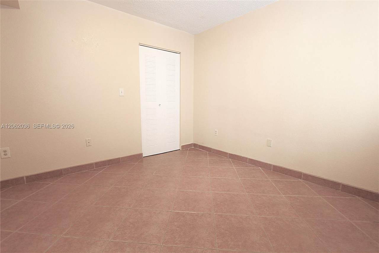 https://bt-photos.global.ssl.fastly.net/miami/1280_boomver_1_A12062036-2.jpg