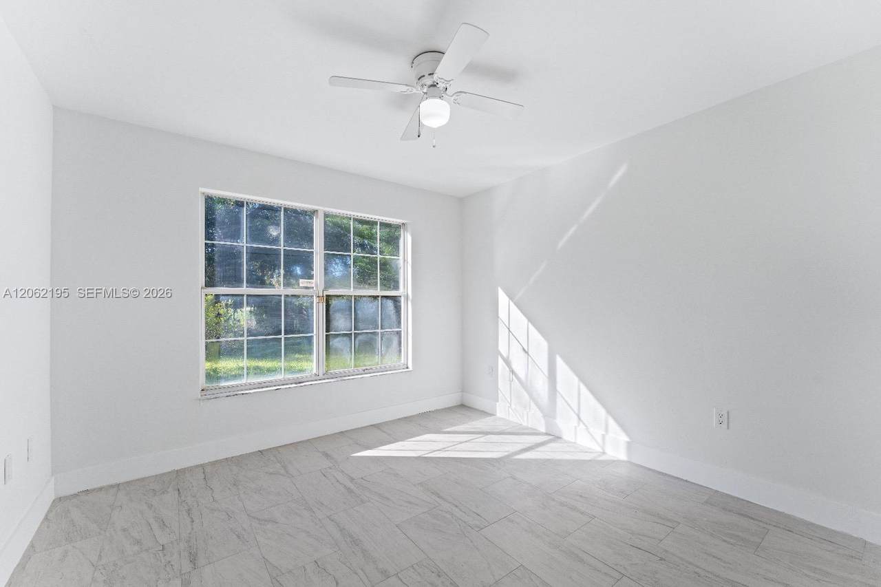https://bt-photos.global.ssl.fastly.net/miami/1280_boomver_1_A12062195-2.jpg