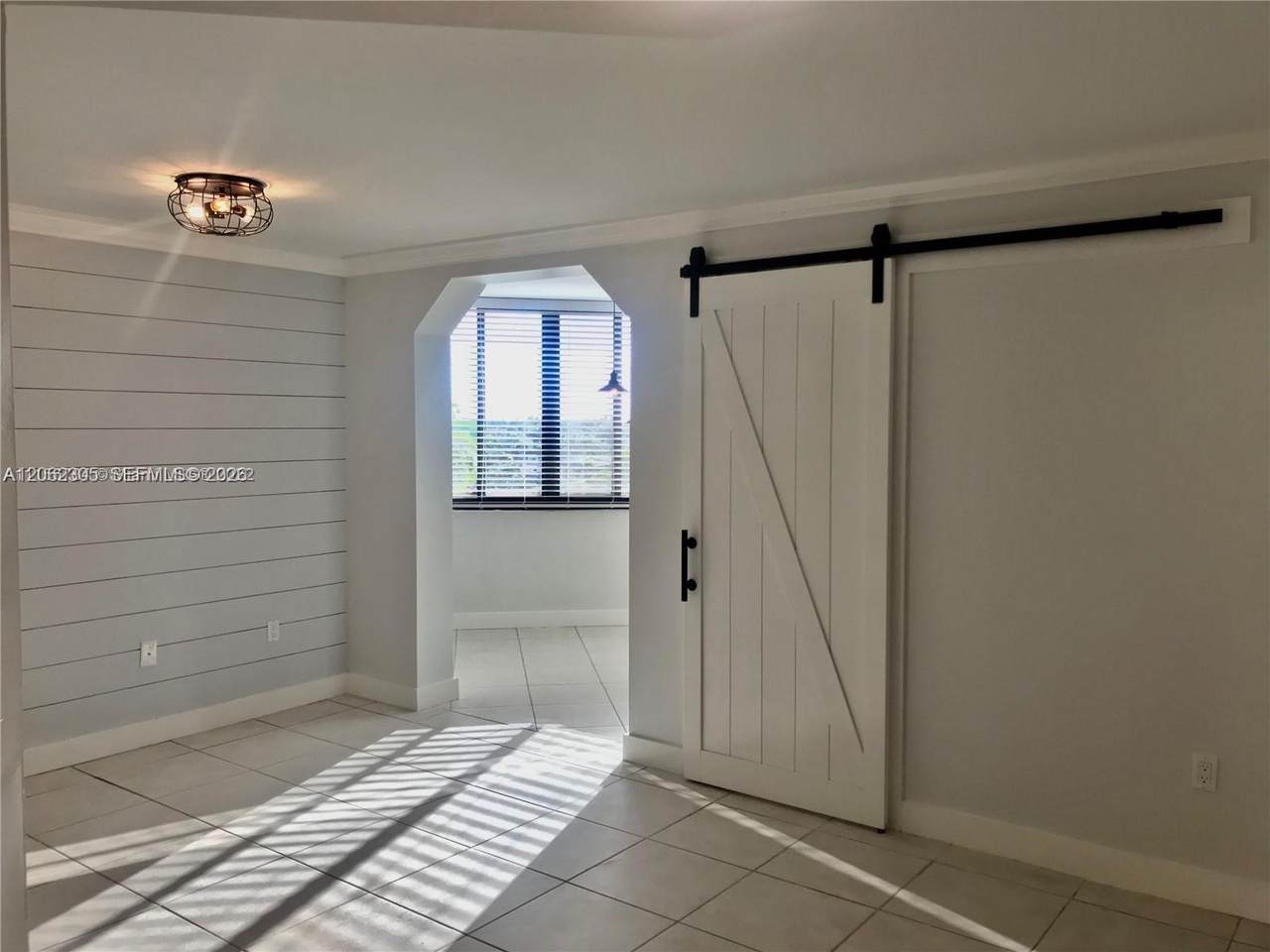 8205 152nd Ave - Photo 1