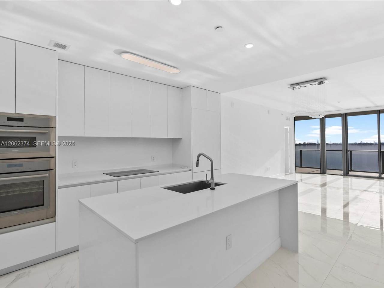 700 24th St - Photo 1