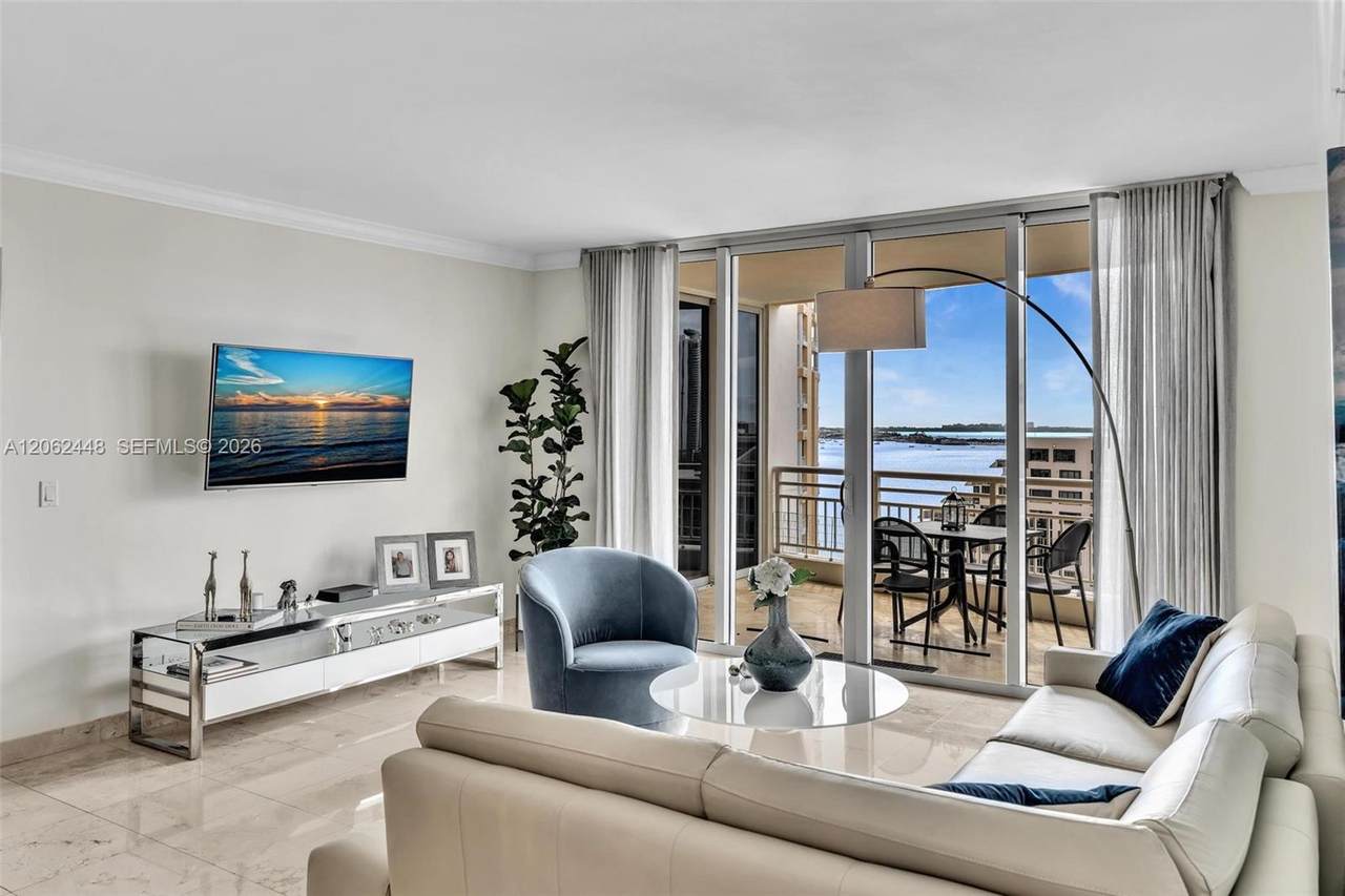 848 Brickell Key Dr - Photo 1