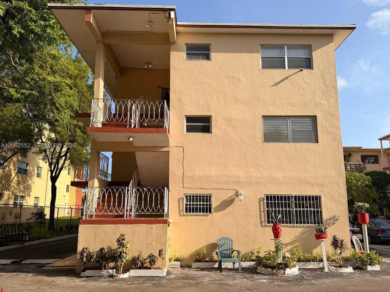 https://bt-photos.global.ssl.fastly.net/miami/1280_boomver_1_A12062552-2.jpg