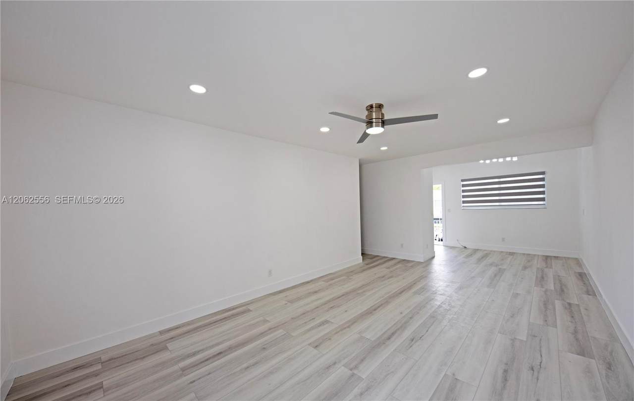 https://bt-photos.global.ssl.fastly.net/miami/1280_boomver_1_A12062556-2.jpg
