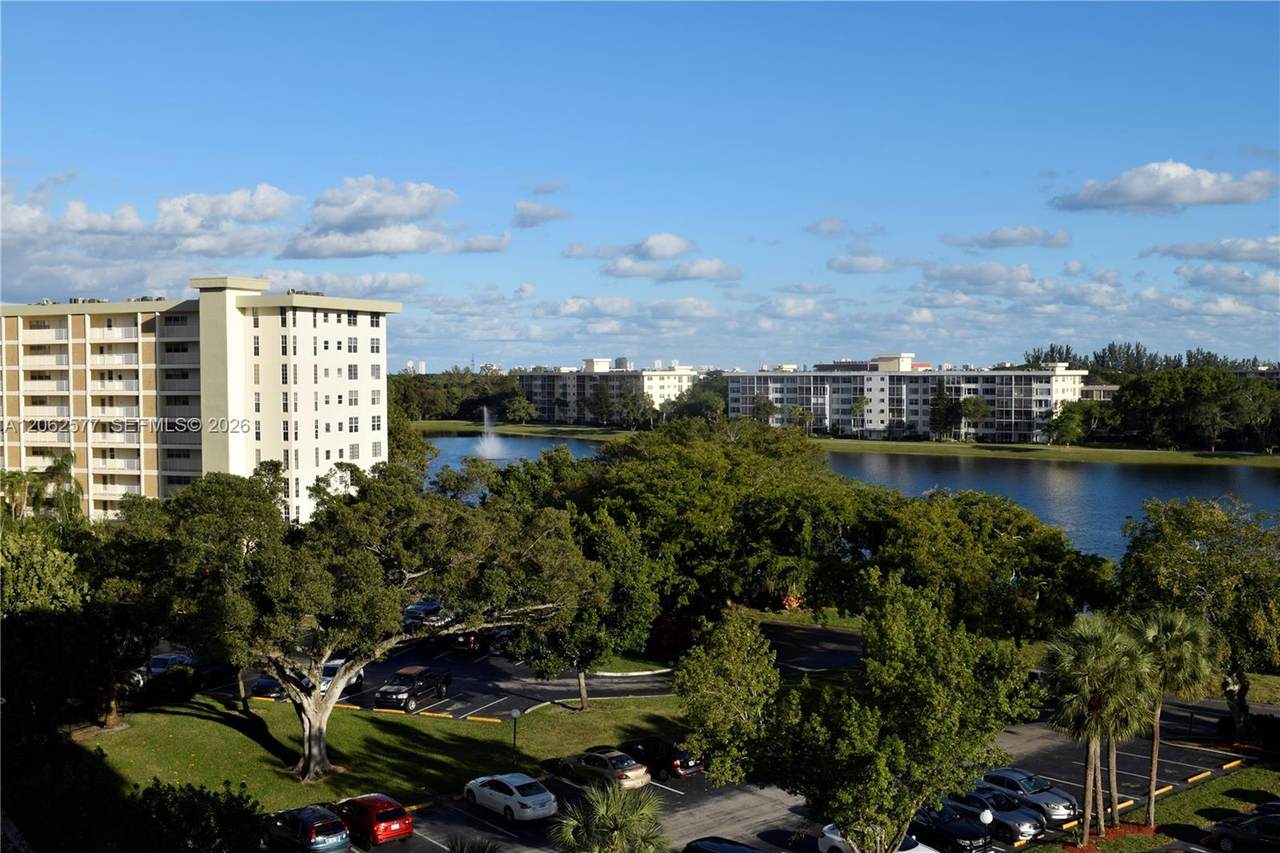 https://bt-photos.global.ssl.fastly.net/miami/1280_boomver_1_A12062577-2.jpg