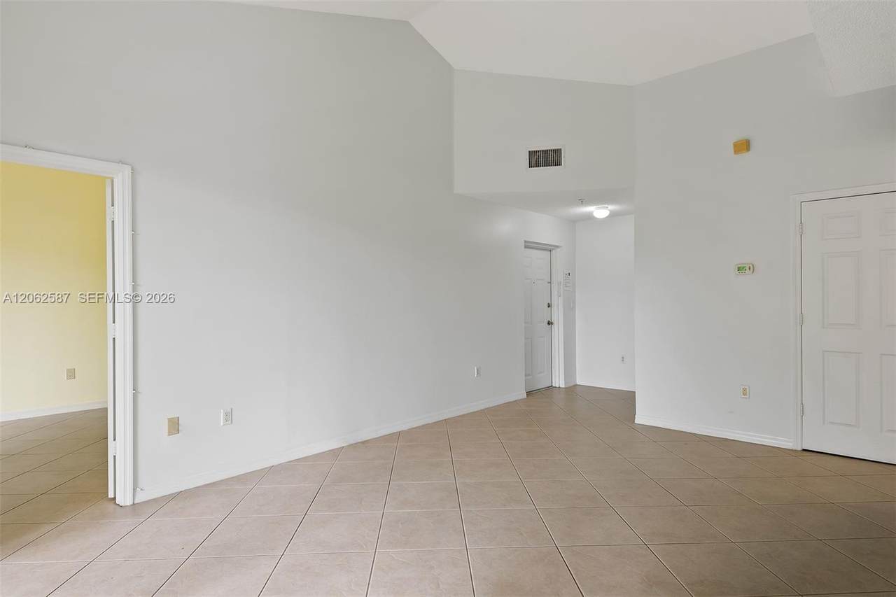 https://bt-photos.global.ssl.fastly.net/miami/1280_boomver_1_A12062587-2.jpg