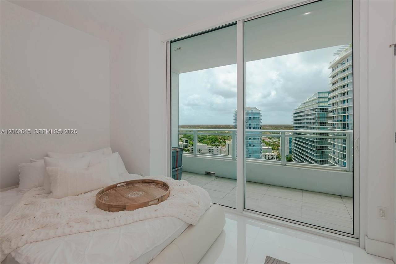 https://bt-photos.global.ssl.fastly.net/miami/1280_boomver_1_A12062615-2.jpg