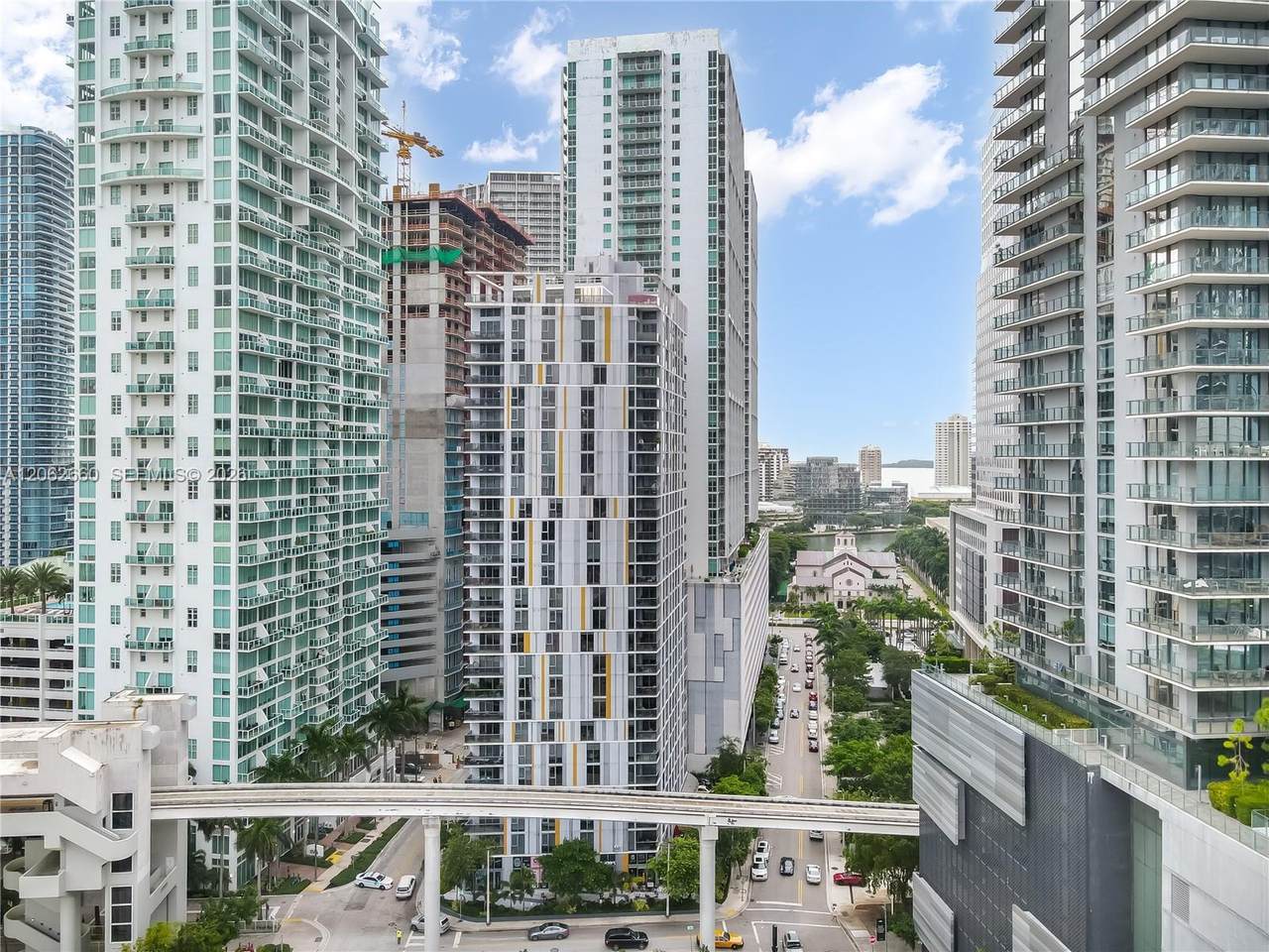 https://bt-photos.global.ssl.fastly.net/miami/1280_boomver_1_A12062660-2.jpg