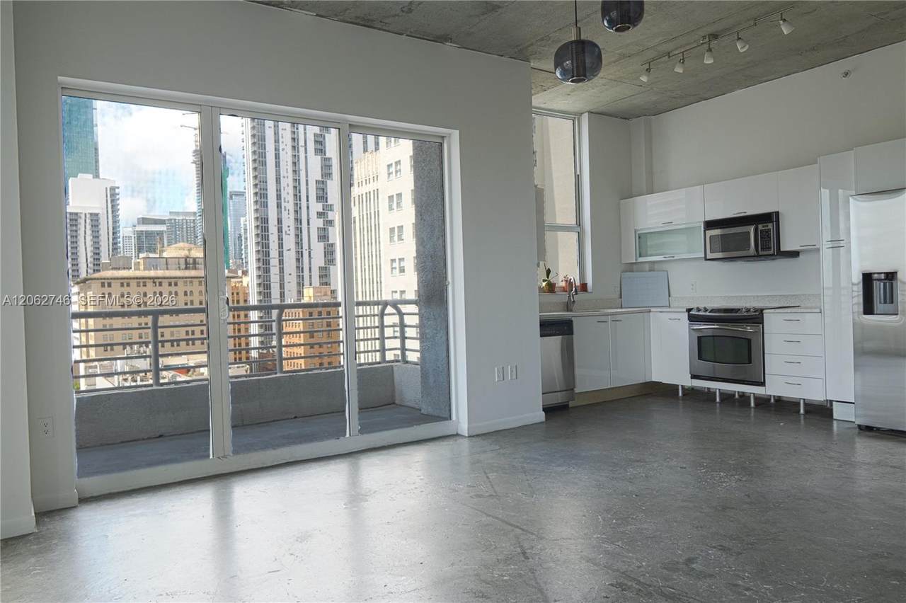 133 2nd Ave - Photo 1