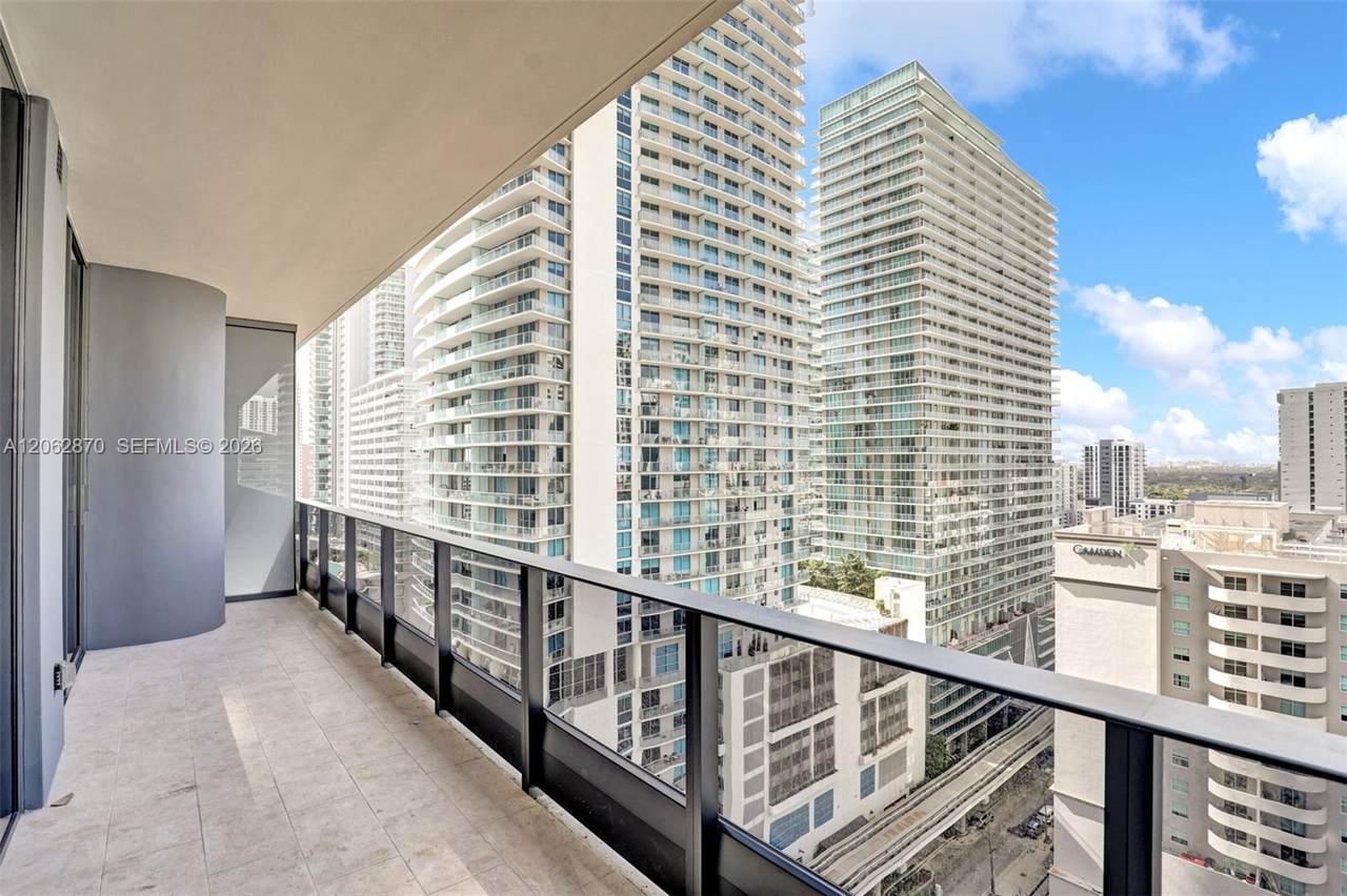 1000 Brickell Plaza - Photo 1