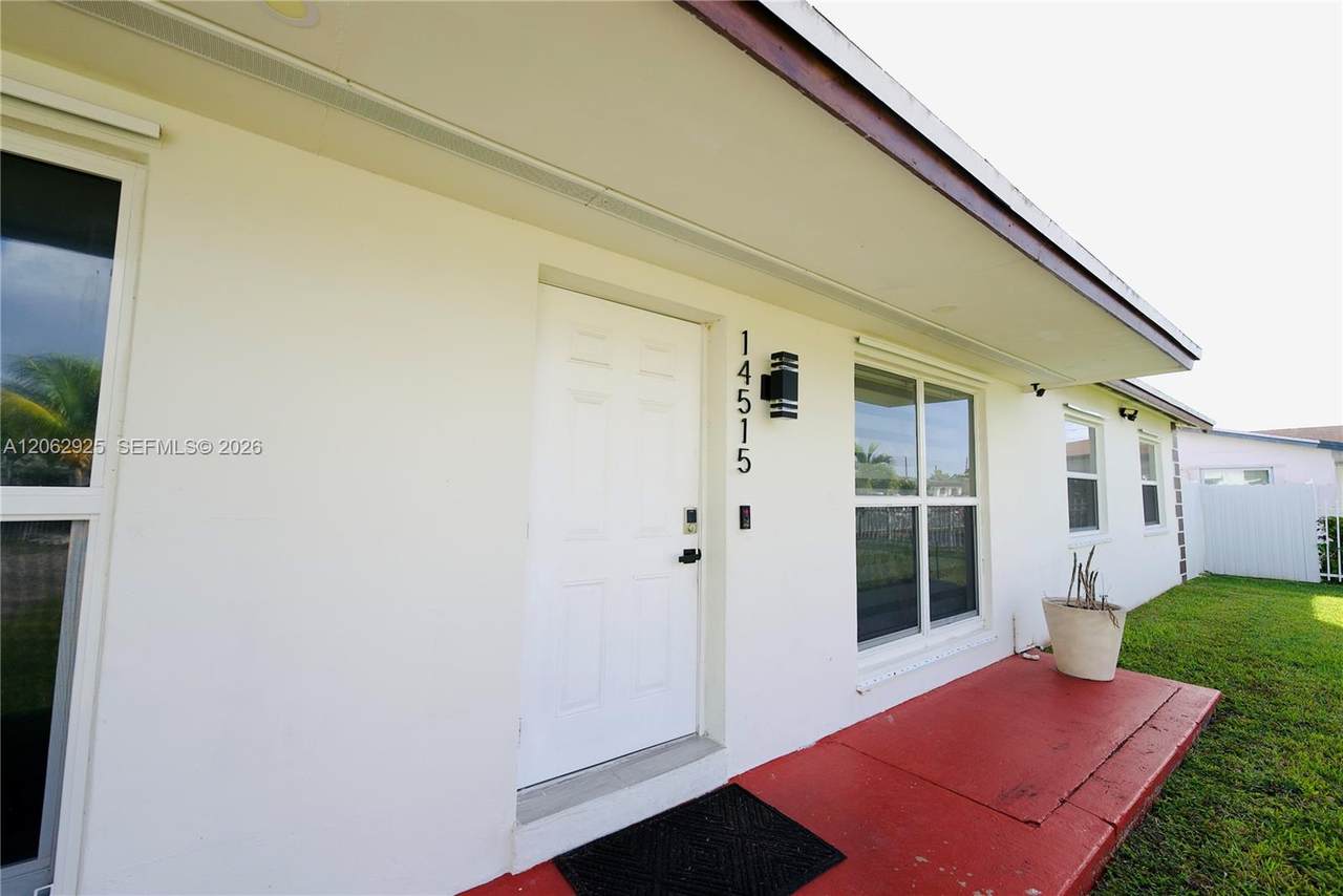 https://bt-photos.global.ssl.fastly.net/miami/1280_boomver_1_A12062925-2.jpg