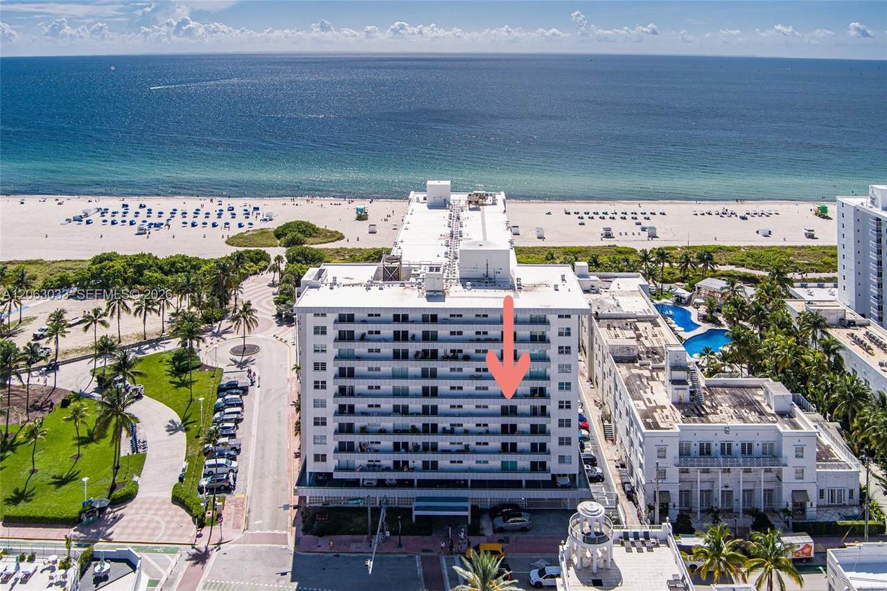 465 Ocean Dr - Photo 1