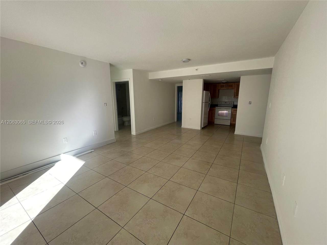 https://bt-photos.global.ssl.fastly.net/miami/1280_boomver_1_A12063065-2.jpg