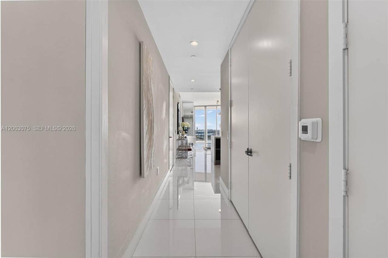 https://bt-photos.global.ssl.fastly.net/miami/1280_boomver_1_A12063075-2.jpg