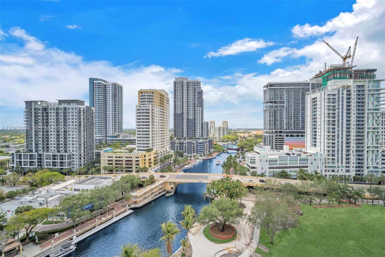 https://bt-photos.global.ssl.fastly.net/miami/1280_boomver_1_A12063094-2.jpg