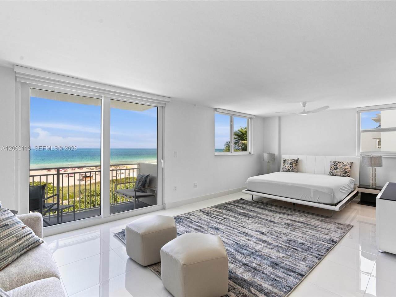345 Ocean Dr - Photo 1
