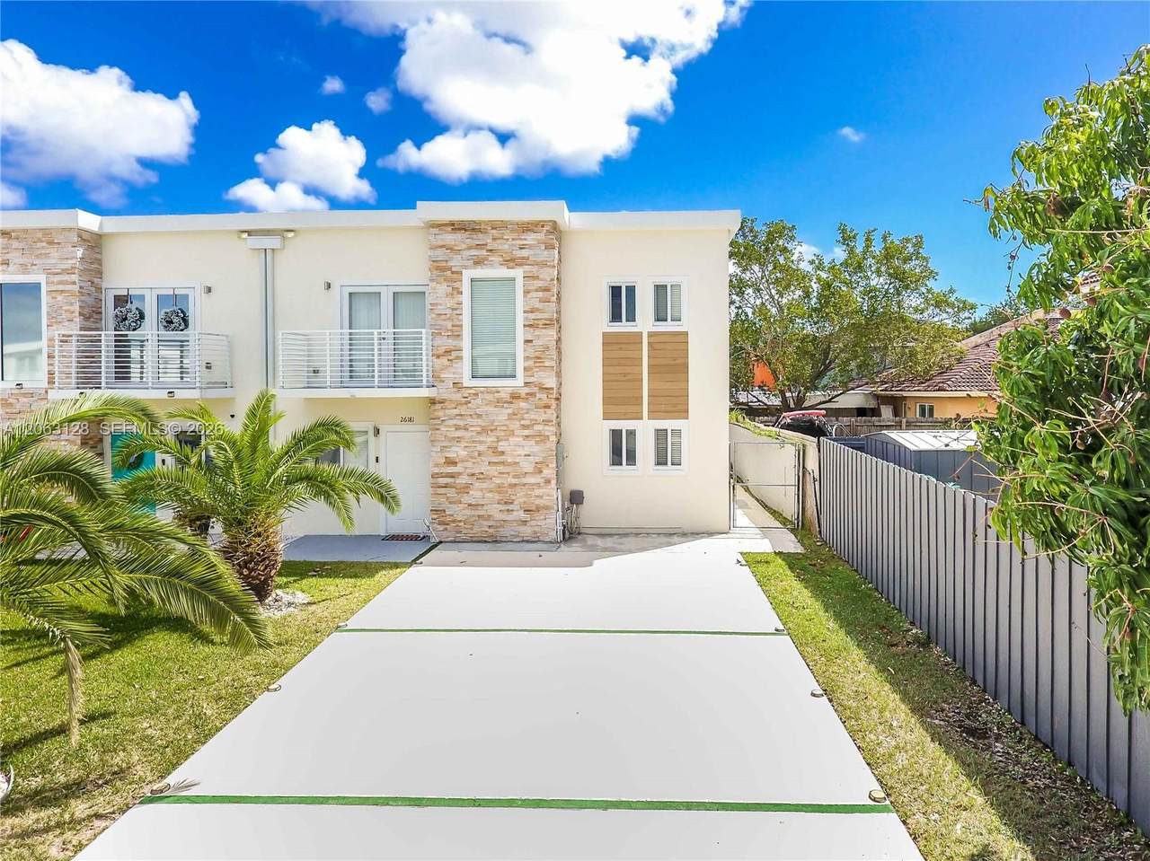 26181 135th Ct - Photo 1