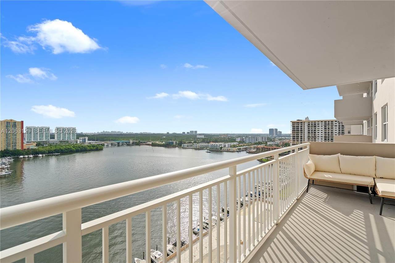 https://bt-photos.global.ssl.fastly.net/miami/1280_boomver_1_A12063129-2.jpg