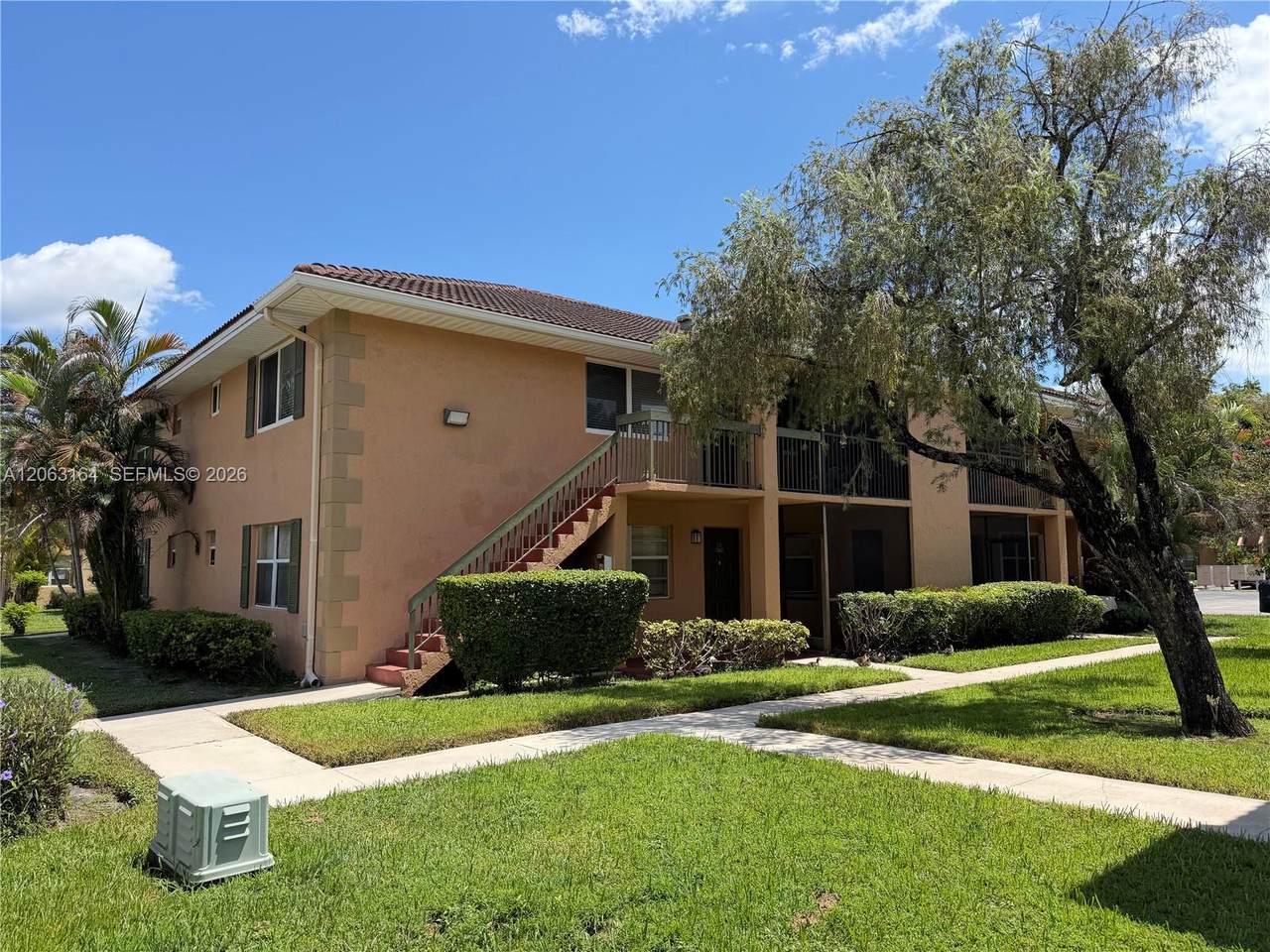721 104th Ave - Photo 1