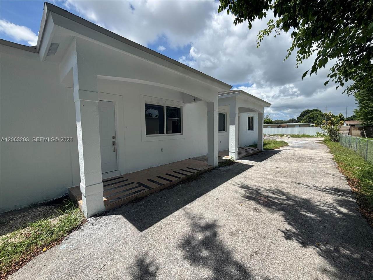 26514 138th Ave - Photo 1