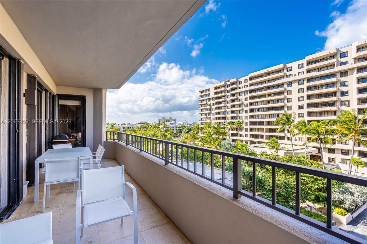 https://bt-photos.global.ssl.fastly.net/miami/1280_boomver_1_A12063359-2.jpg