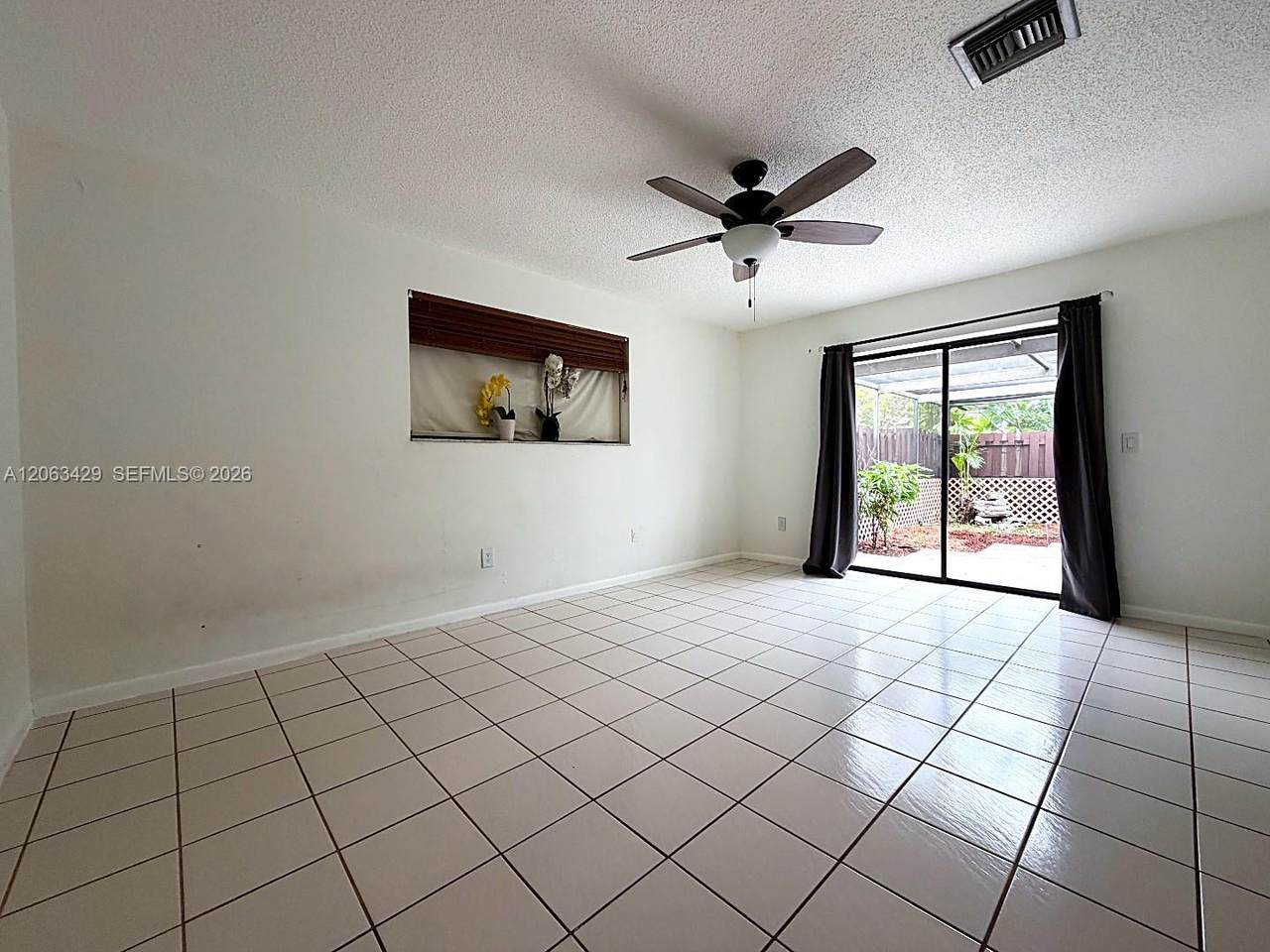 https://bt-photos.global.ssl.fastly.net/miami/1280_boomver_1_A12063429-2.jpg