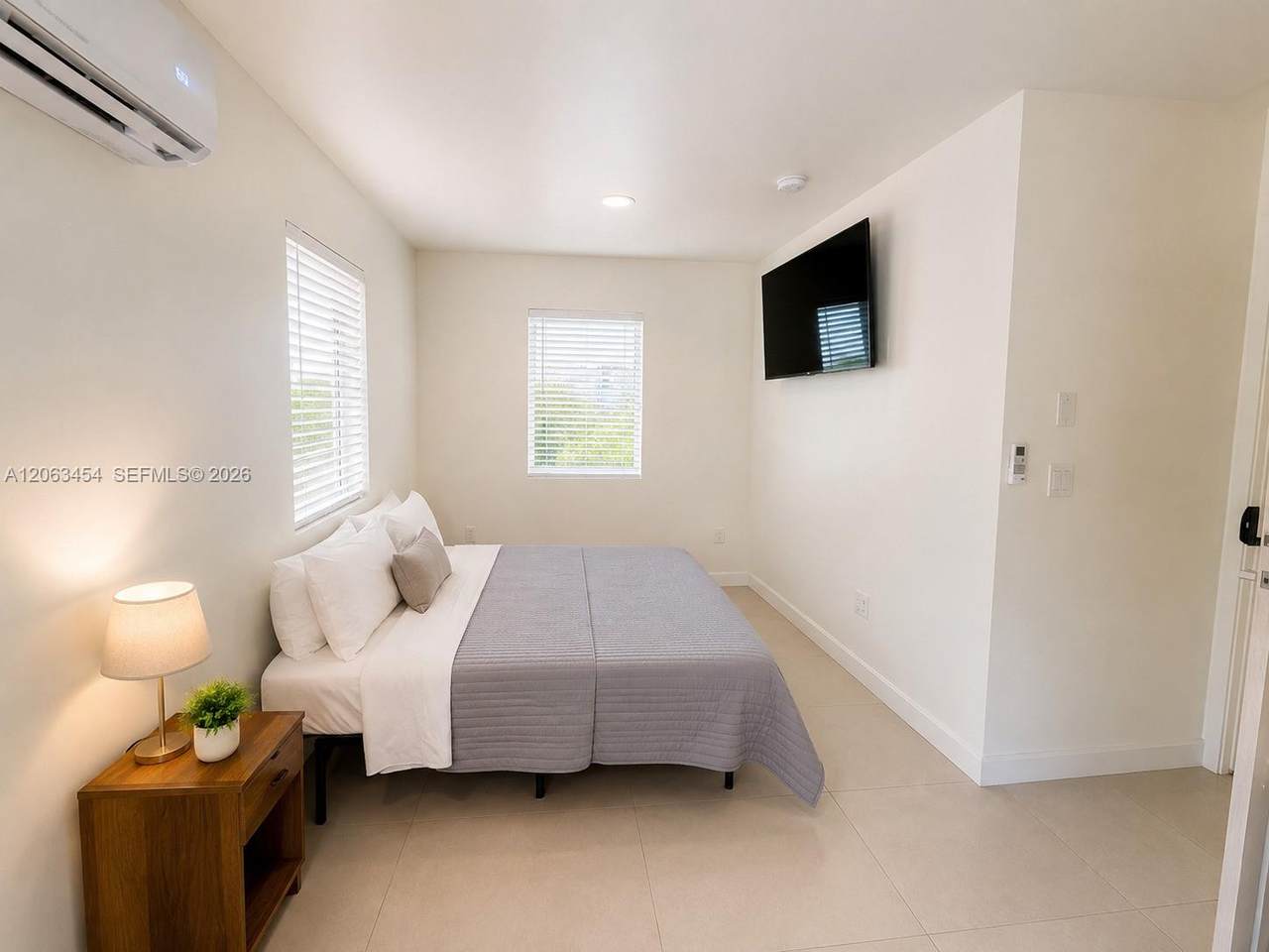 https://bt-photos.global.ssl.fastly.net/miami/1280_boomver_1_A12063454-2.jpg