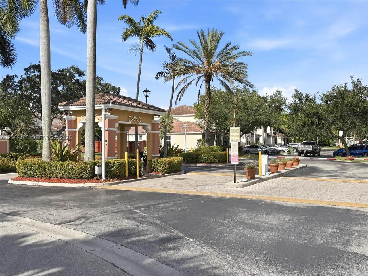 https://bt-photos.global.ssl.fastly.net/miami/1280_boomver_1_A12063460-2.jpg