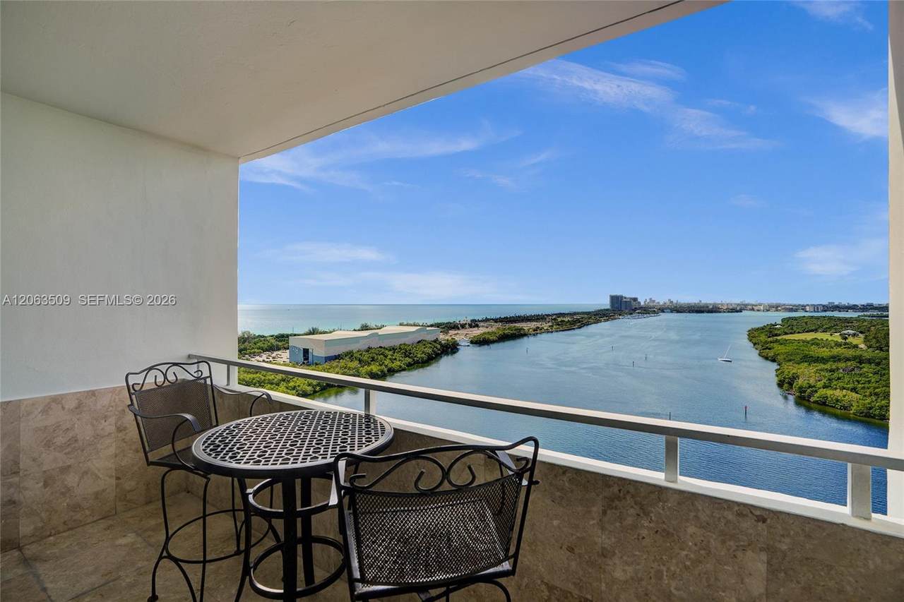 https://bt-photos.global.ssl.fastly.net/miami/1280_boomver_1_A12063509-2.jpg