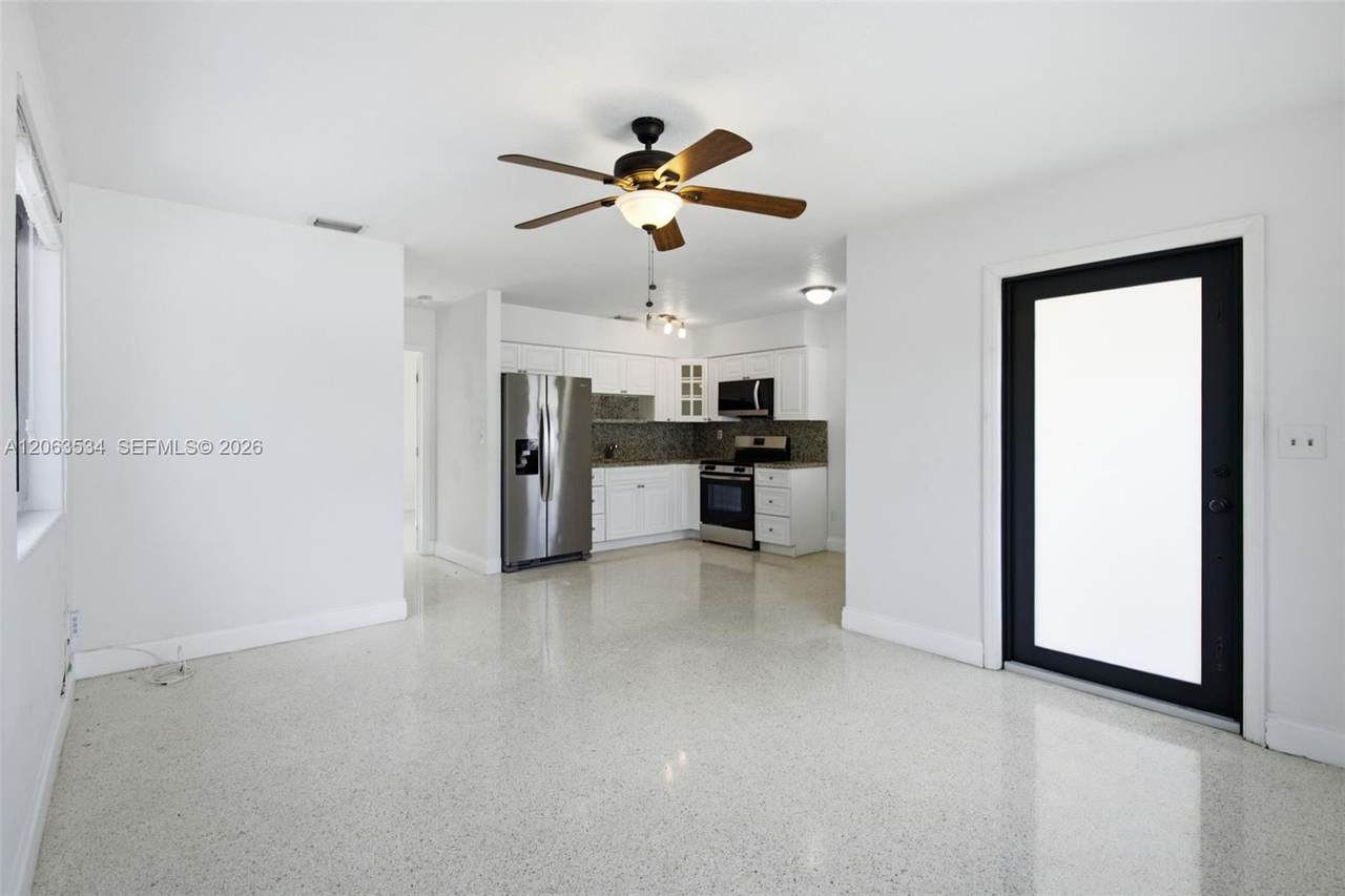 https://bt-photos.global.ssl.fastly.net/miami/1280_boomver_1_A12063534-2.jpg
