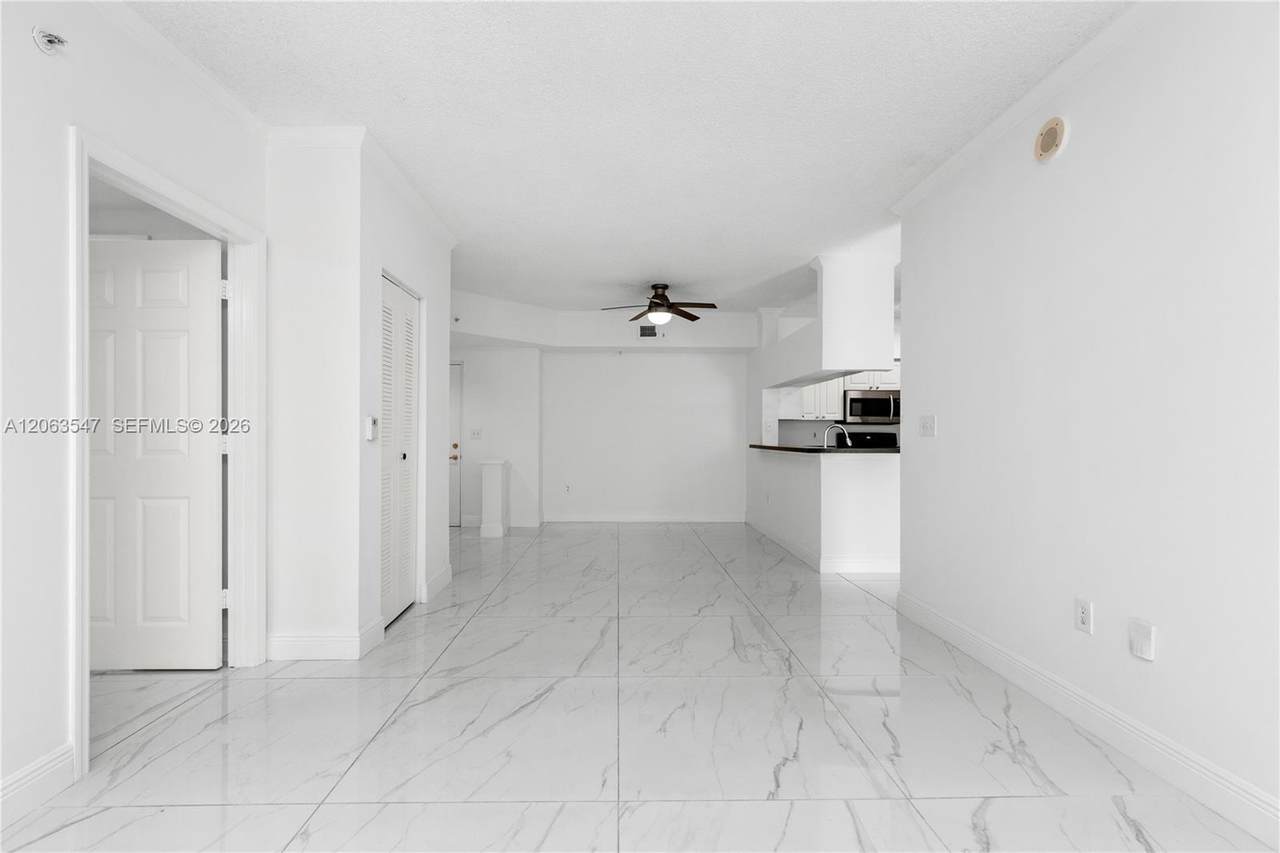 17100 Bay Rd - Photo 1
