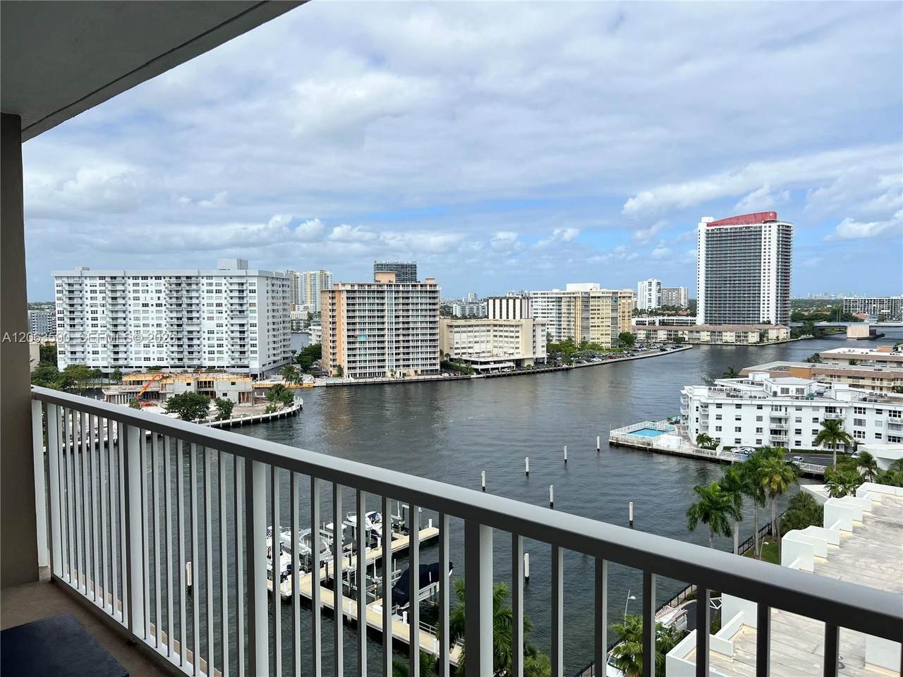 https://bt-photos.global.ssl.fastly.net/miami/1280_boomver_1_A12063590-2.jpg