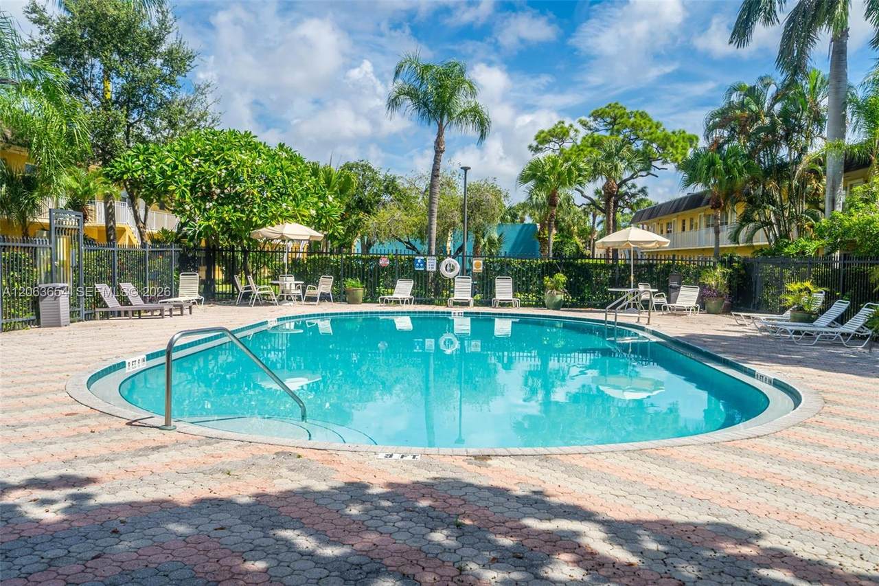 https://bt-photos.global.ssl.fastly.net/miami/1280_boomver_1_A12063654-2.jpg