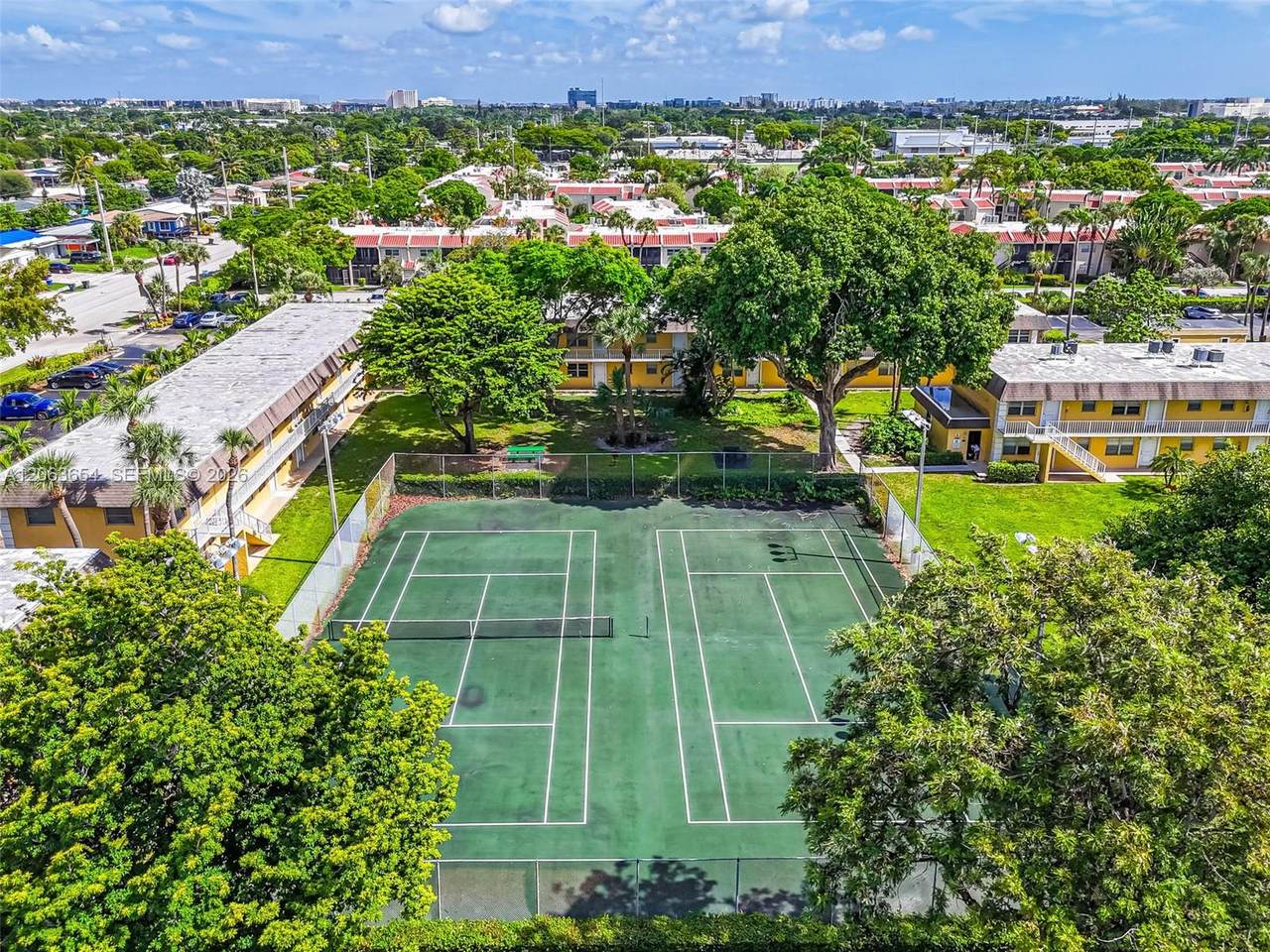 https://bt-photos.global.ssl.fastly.net/miami/1280_boomver_1_A12063654-2.jpg