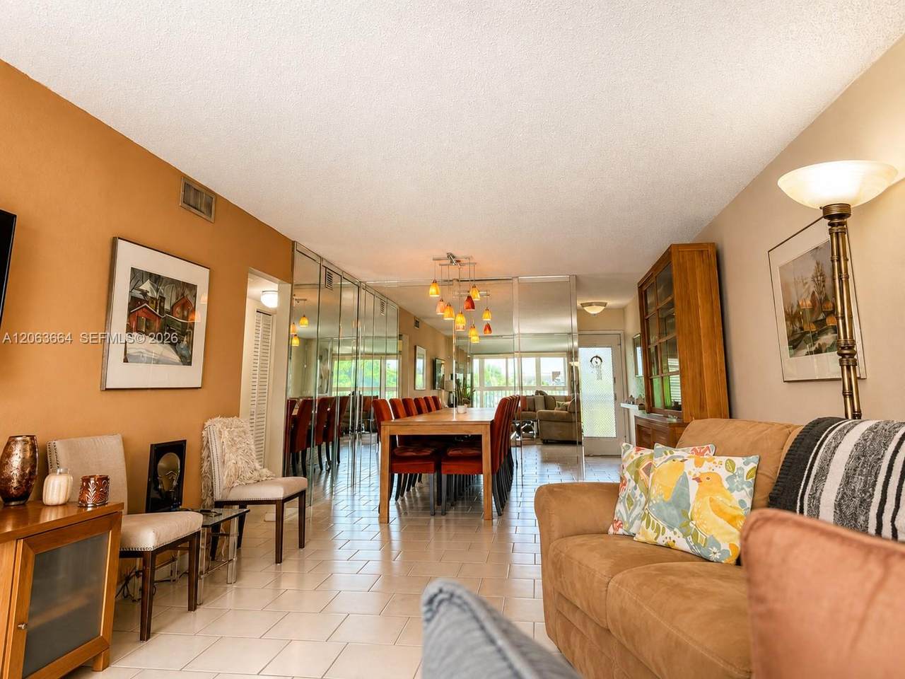 https://bt-photos.global.ssl.fastly.net/miami/1280_boomver_1_A12063664-2.jpg