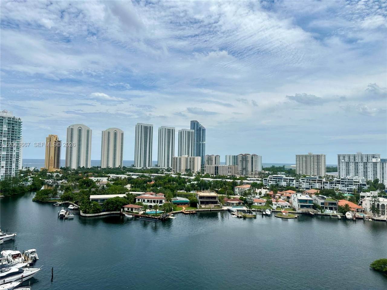 https://bt-photos.global.ssl.fastly.net/miami/orig_boomver_1_A12063667-2.jpg