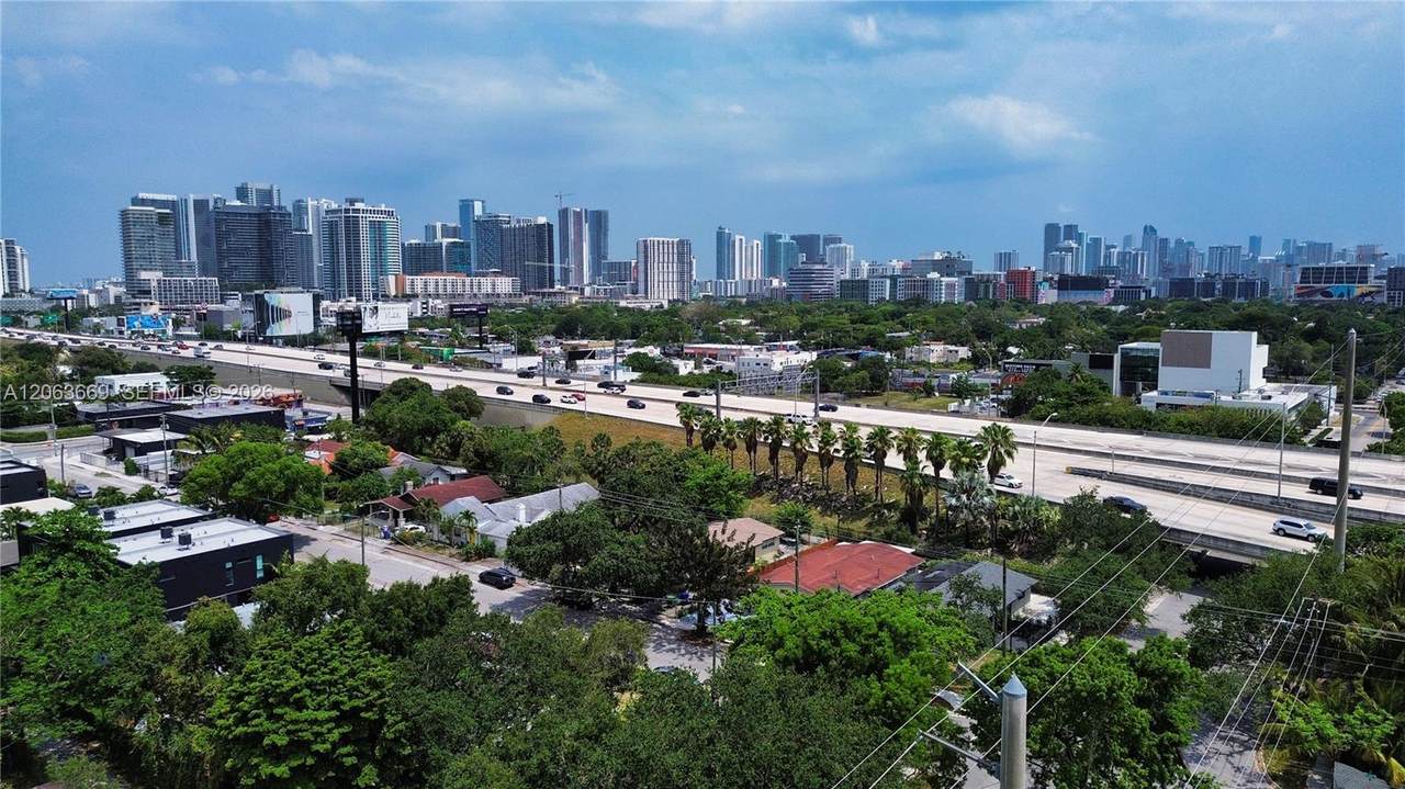 https://bt-photos.global.ssl.fastly.net/miami/1280_boomver_1_A12063669-2.jpg