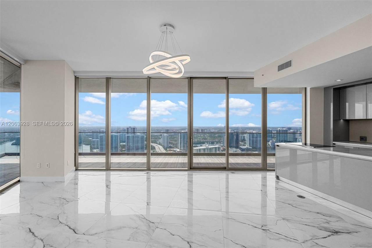 https://bt-photos.global.ssl.fastly.net/miami/1280_boomver_1_A12063928-2.jpg