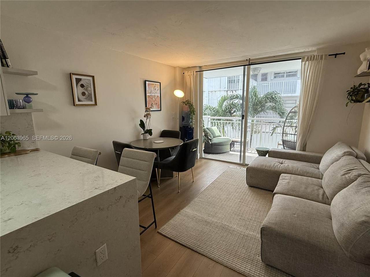 https://bt-photos.global.ssl.fastly.net/miami/1280_boomver_1_A12063965-2.jpg
