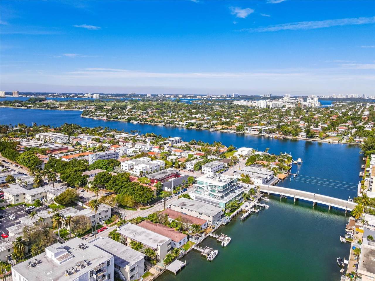 https://bt-photos.global.ssl.fastly.net/miami/1280_boomver_1_A12064101-2.jpg