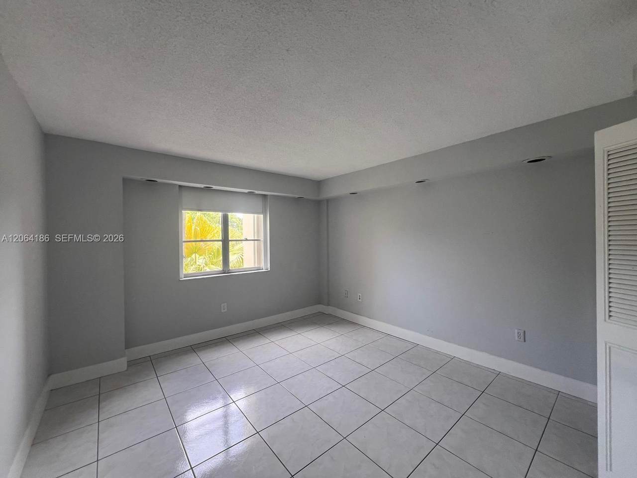 https://bt-photos.global.ssl.fastly.net/miami/1280_boomver_1_A12064186-2.jpg