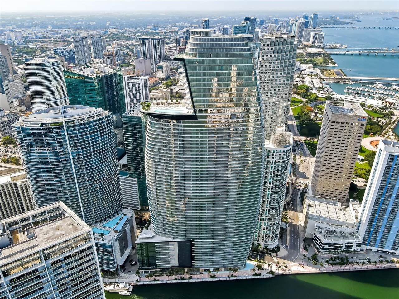 https://bt-photos.global.ssl.fastly.net/miami/1280_boomver_1_A12064201-2.jpg