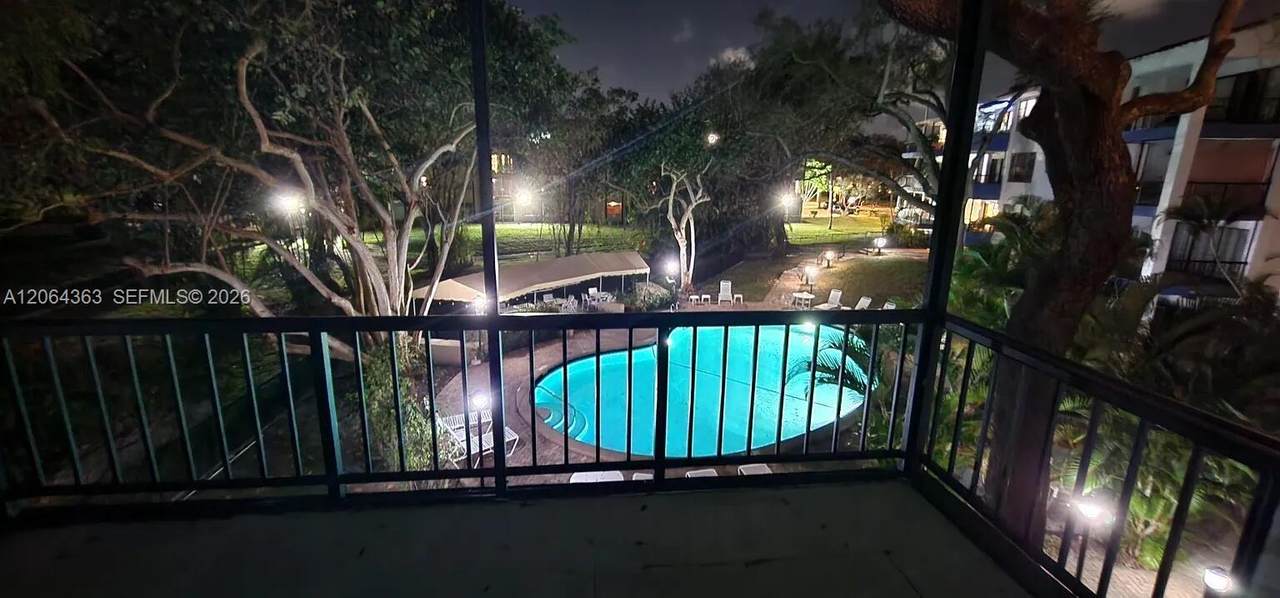 https://bt-photos.global.ssl.fastly.net/miami/1280_boomver_1_A12064363-2.jpg