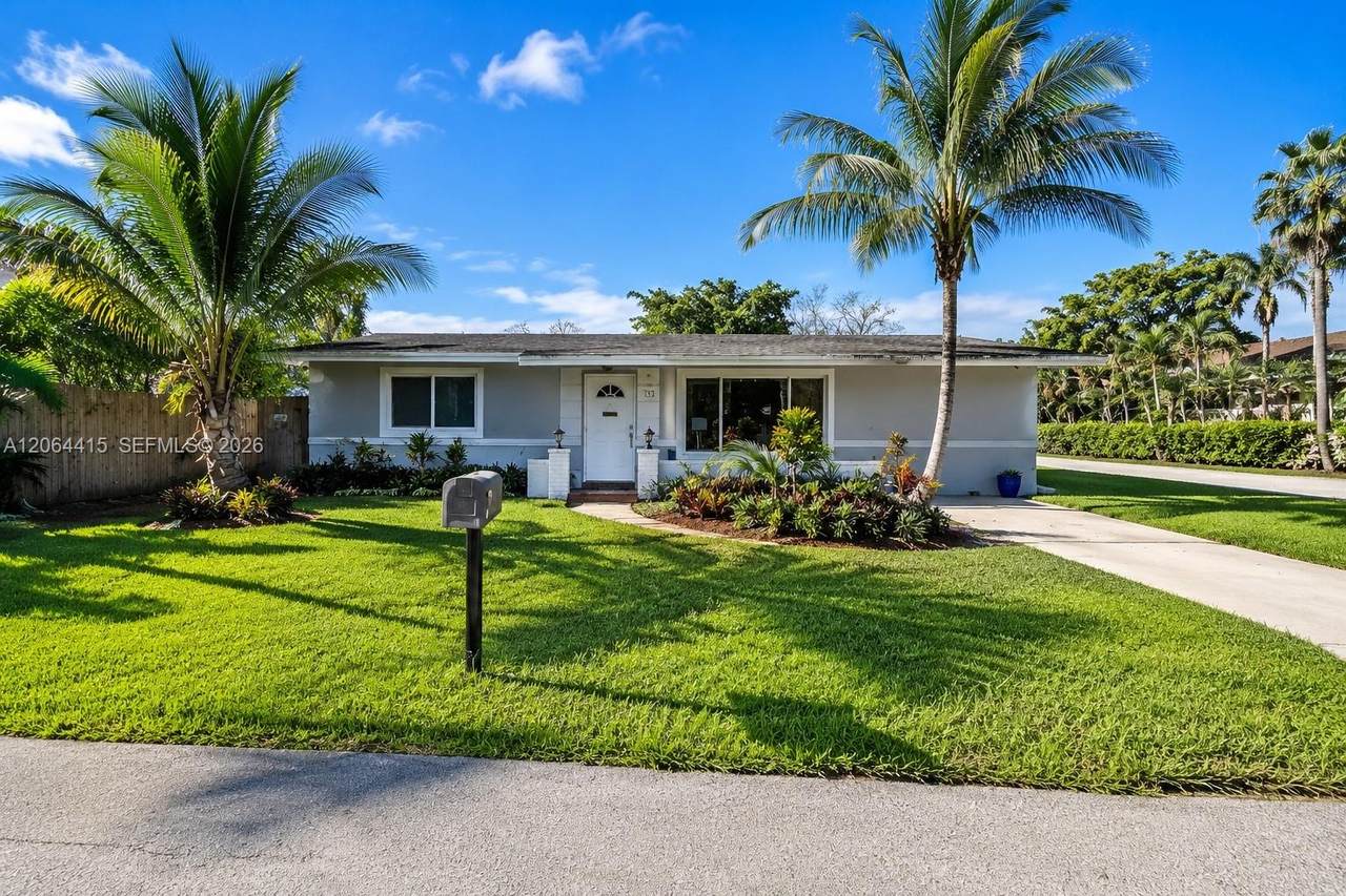 3730 47th Ct - Photo 1
