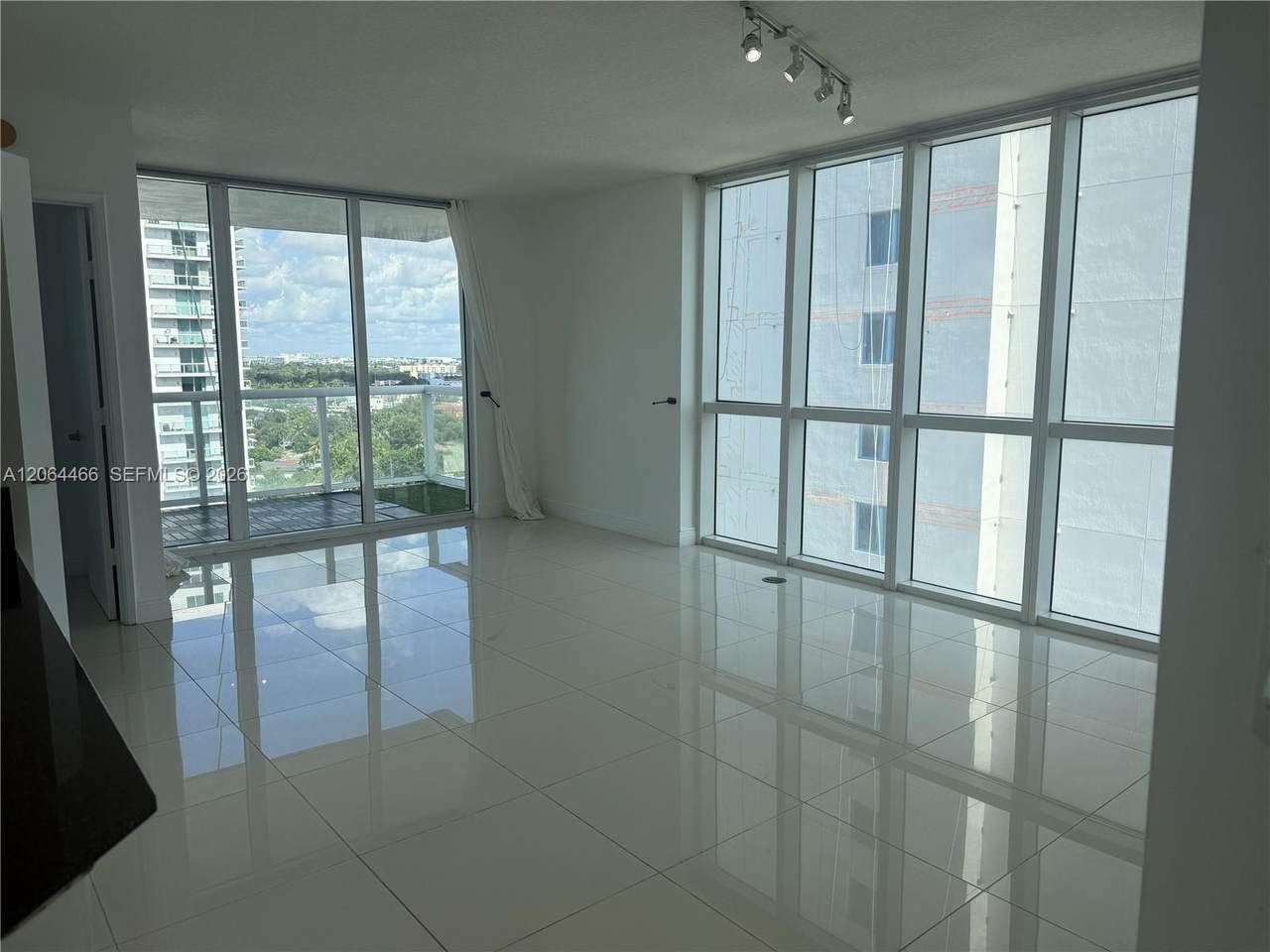 https://bt-photos.global.ssl.fastly.net/miami/1280_boomver_1_A12064466-2.jpg