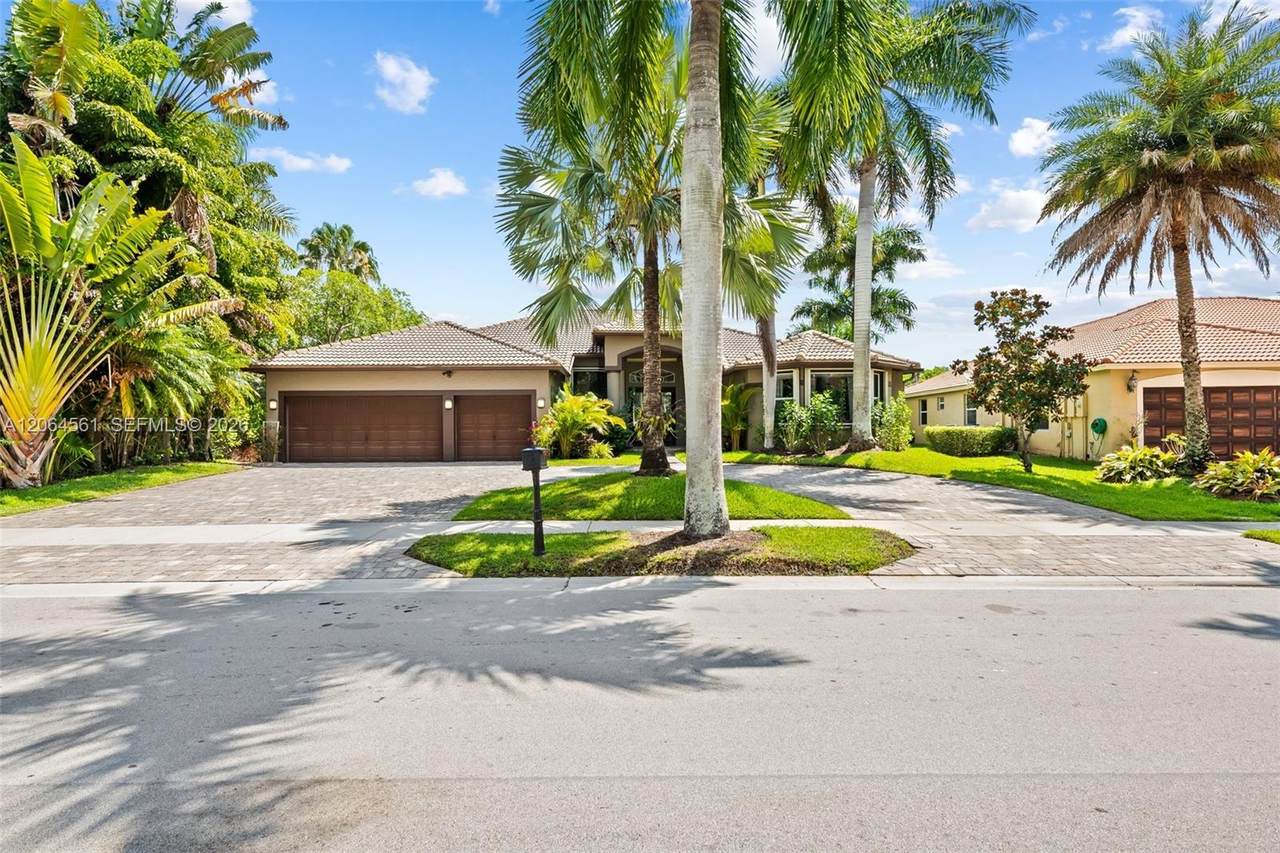 https://bt-photos.global.ssl.fastly.net/miami/1280_boomver_1_A12064561-2.jpg