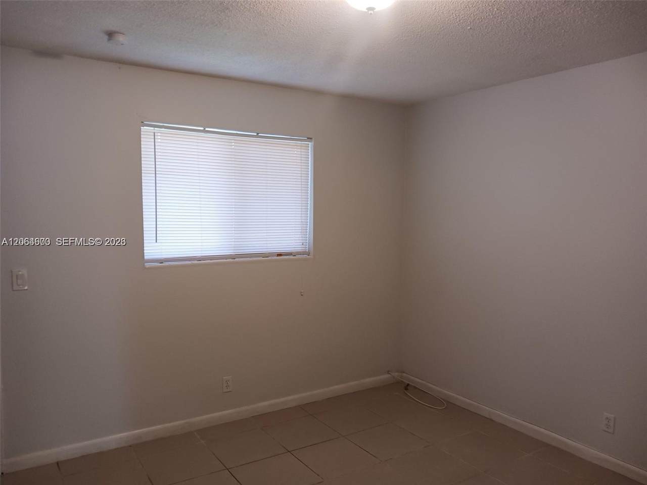 https://bt-photos.global.ssl.fastly.net/miami/orig_boomver_1_A12064600-2.jpg