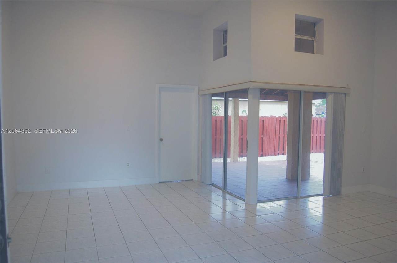 https://bt-photos.global.ssl.fastly.net/miami/1280_boomver_1_A12064852-2.jpg