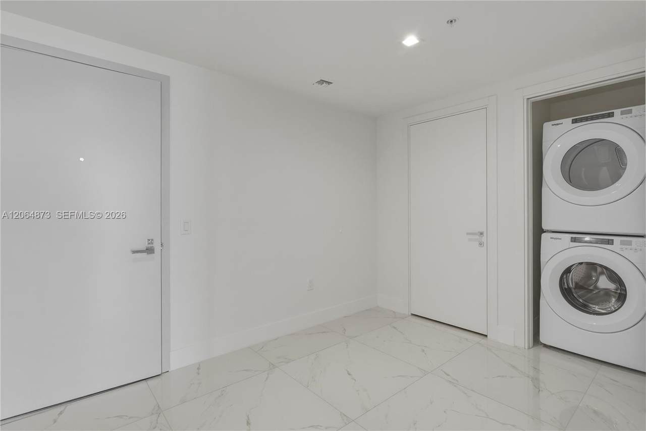 1170 Hallandale Beach - Photo 1