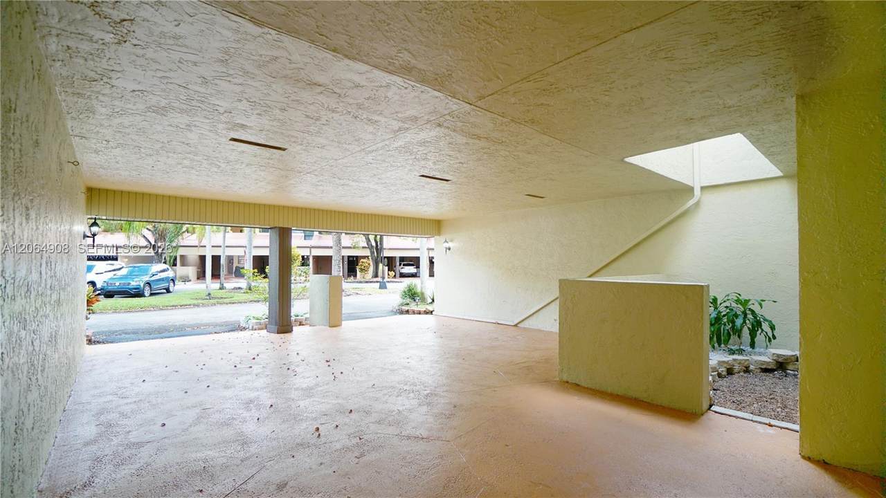https://bt-photos.global.ssl.fastly.net/miami/1280_boomver_1_A12064908-2.jpg