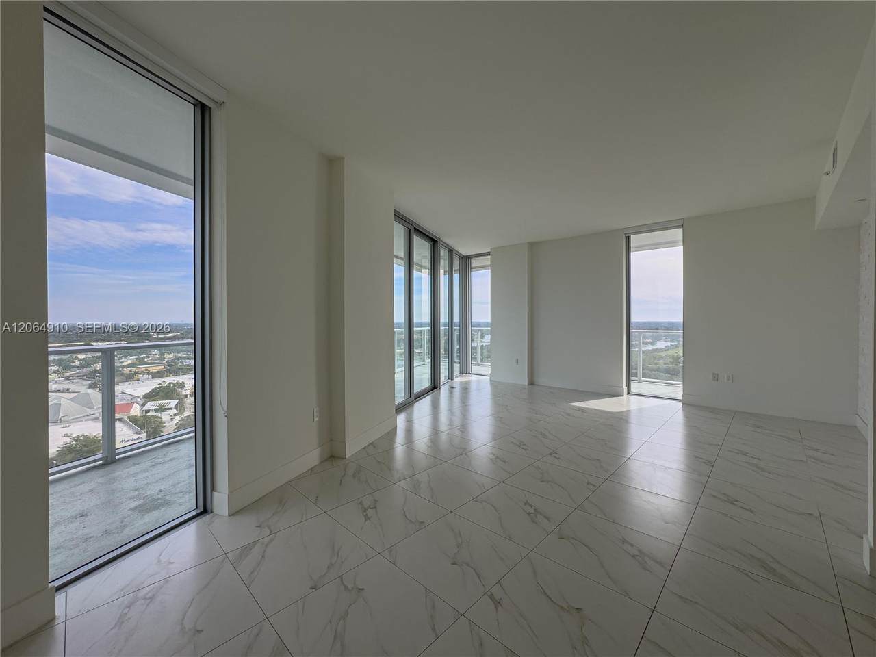 https://bt-photos.global.ssl.fastly.net/miami/1280_boomver_1_A12064910-2.jpg
